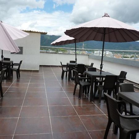 Hotel Escorial Pitalito Exterior photo